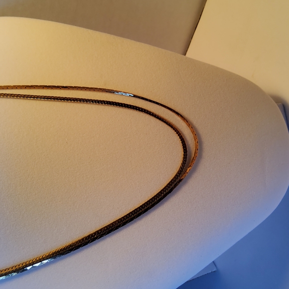 Vintage Korea goldtone necklace Lot of two - Picture 2 of 6